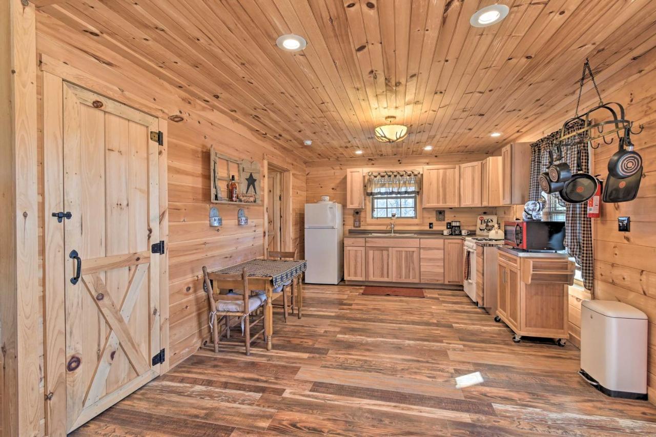 Quiet And Secluded Berea Cabin On 70-Acre Farm! Zewnętrze zdjęcie